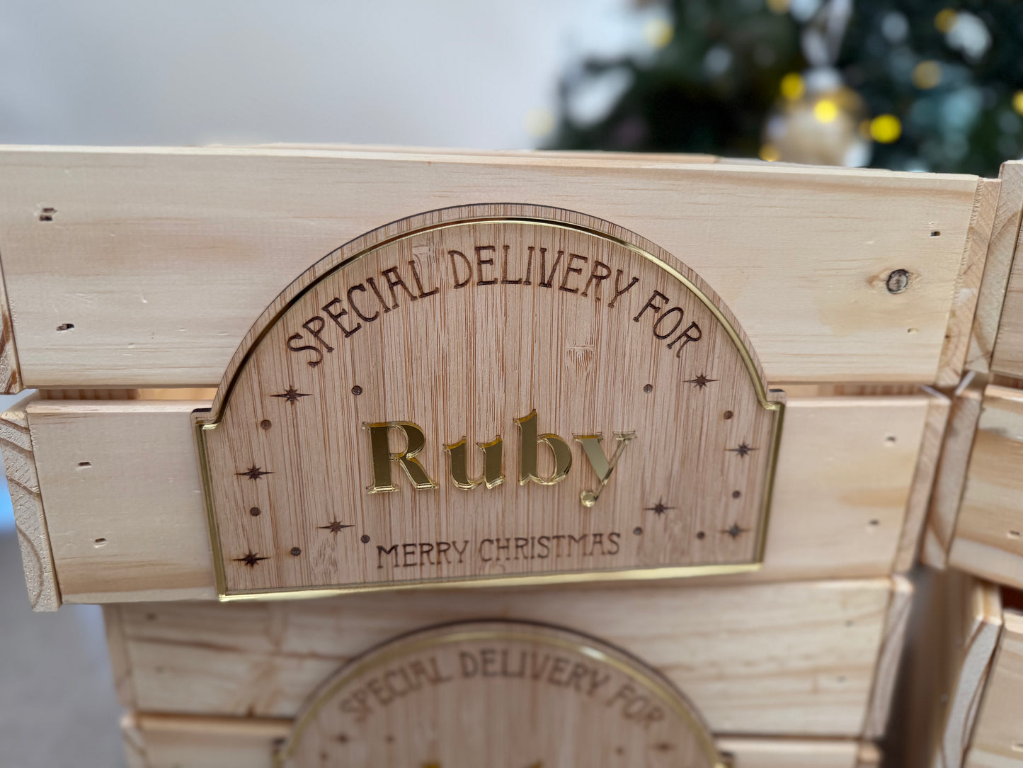 Christmas Crate  and plaque