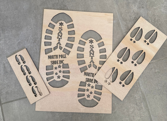 foot  print set (Santa , Reindeer and El)